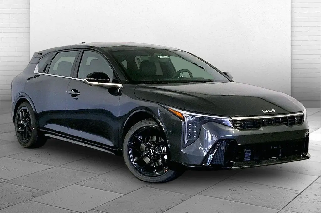 2026 Kia K4 GT-Line Turbo