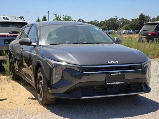 2026 Kia K4 EX