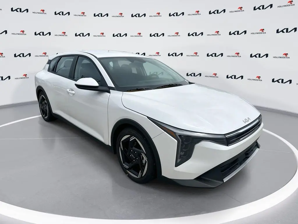 2026 Kia K4 EX