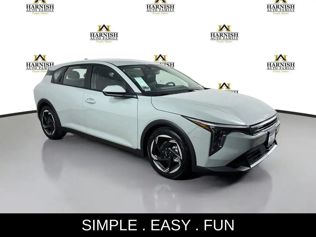2026 Kia K4 EX