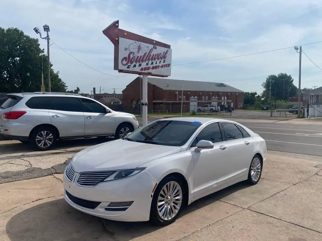 2013 Lincoln MKZ Base