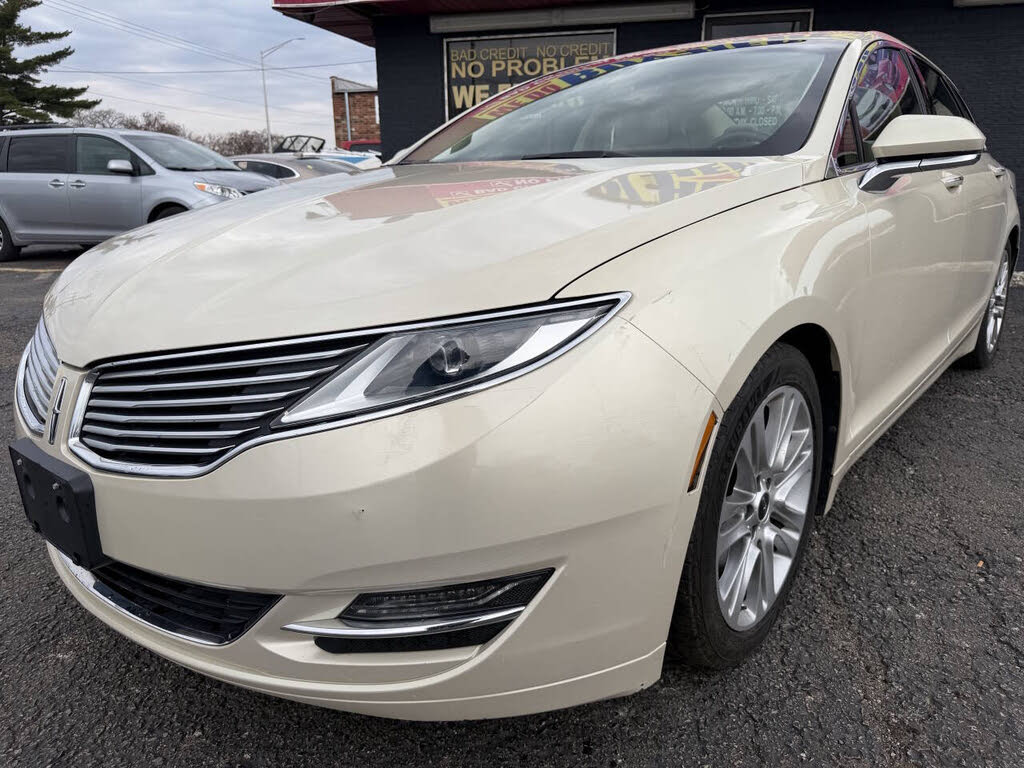 2014 Lincoln MKZ Base