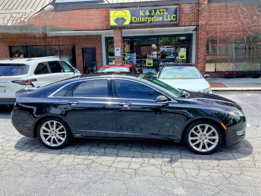2015 Lincoln MKZ Base