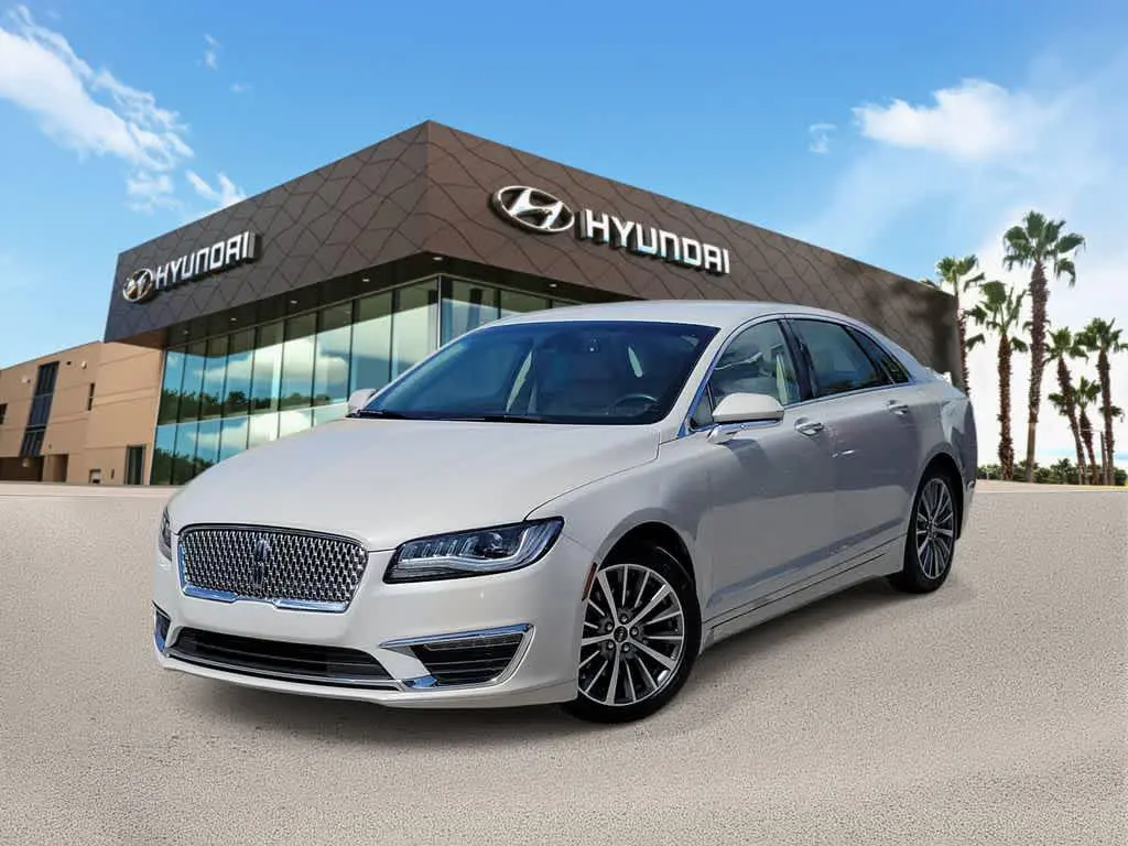 2020 Lincoln MKZ Standard