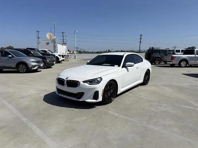 2023 BMW 2 Series 230i