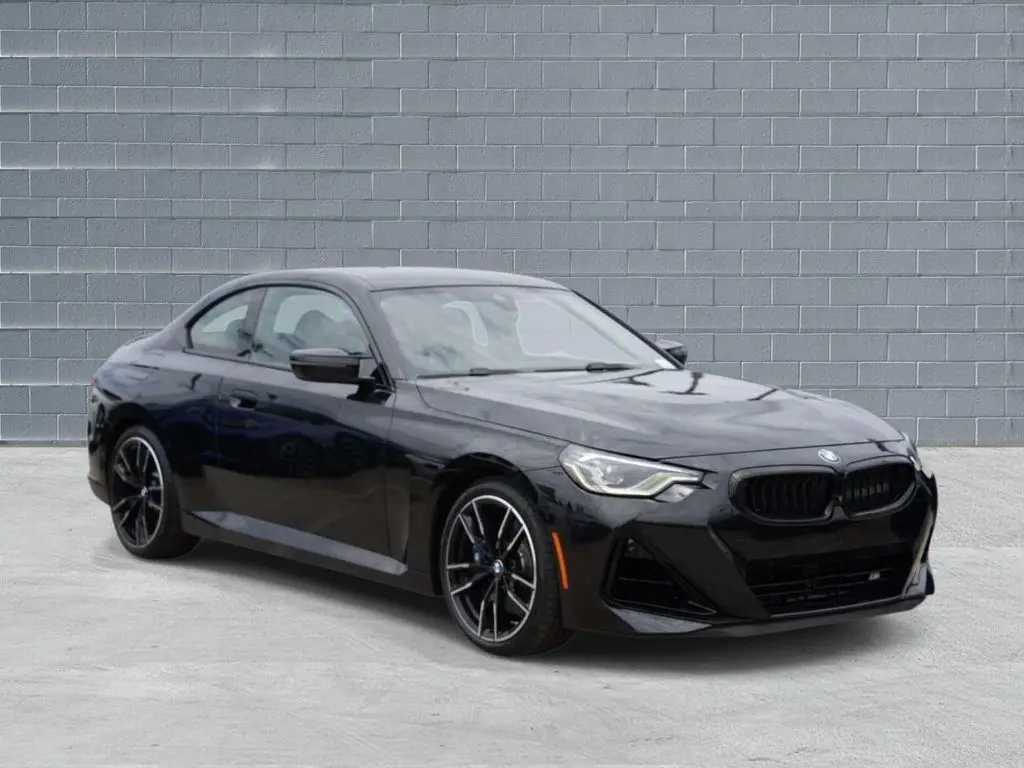2025 BMW 2 Series M240i