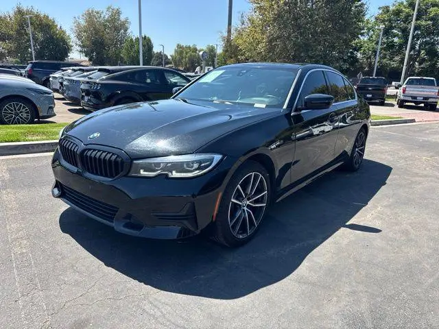 2021 BMW 3 Series 330i