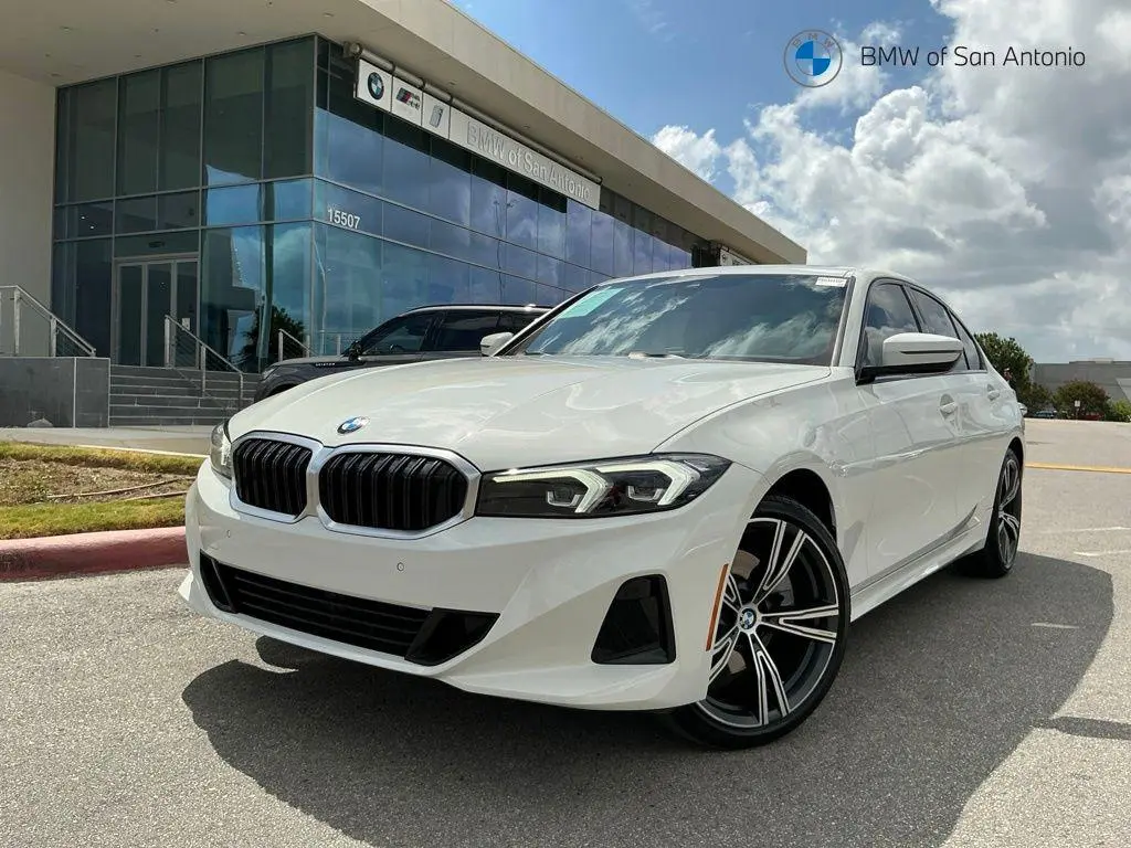 2023 BMW 3 Series 330i