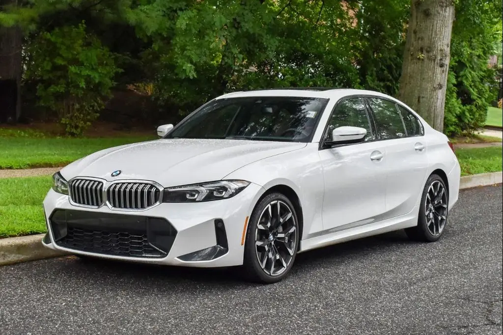 2026 BMW 3 Series 330i xDrive