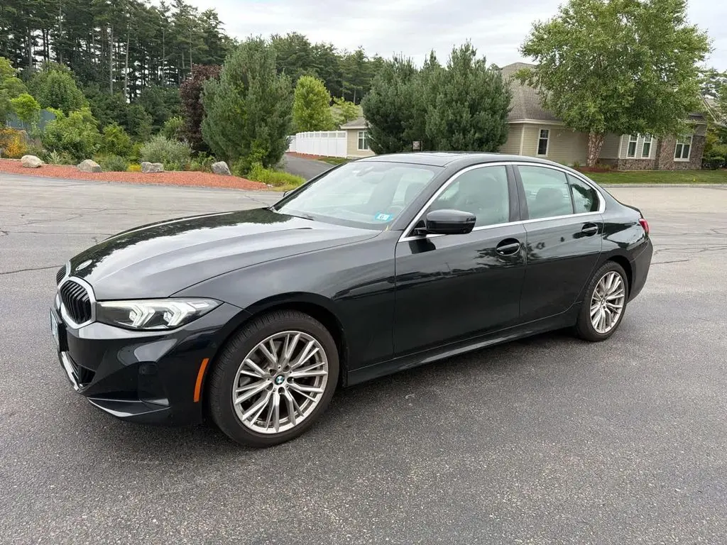 2024 BMW 3 Series 330i xDrive