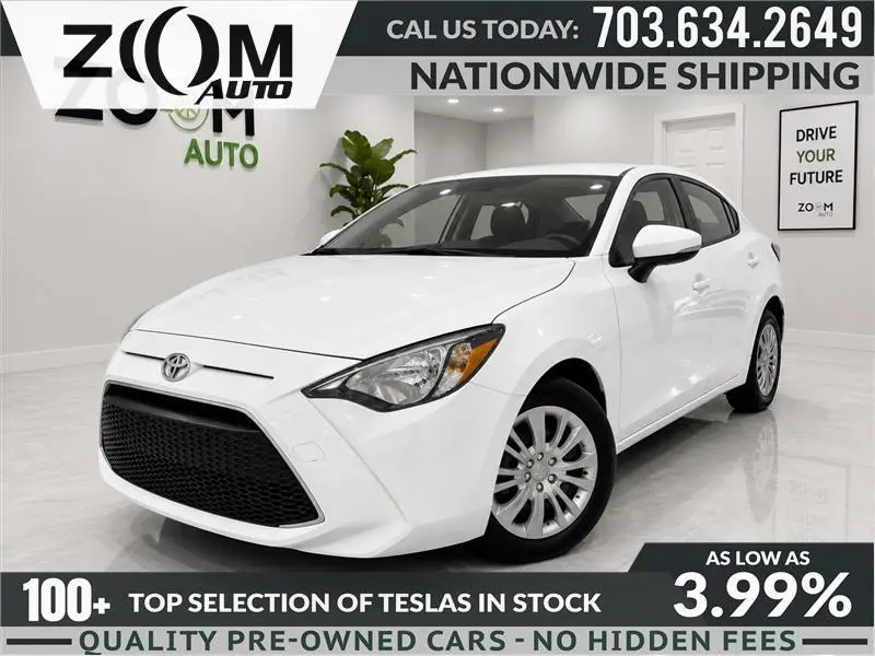 2020 Toyota Yaris LE