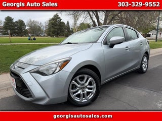 2017 Toyota Yaris iA Base