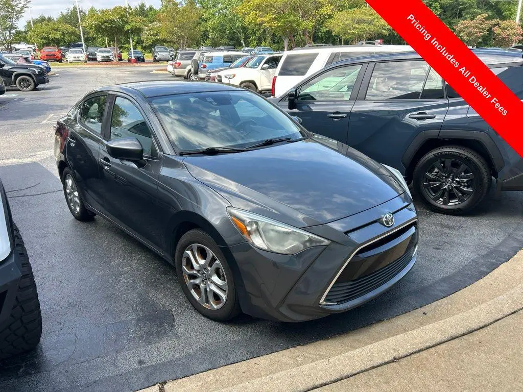 2017 Toyota Yaris iA Base