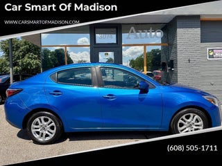 2017 Toyota Yaris iA Base