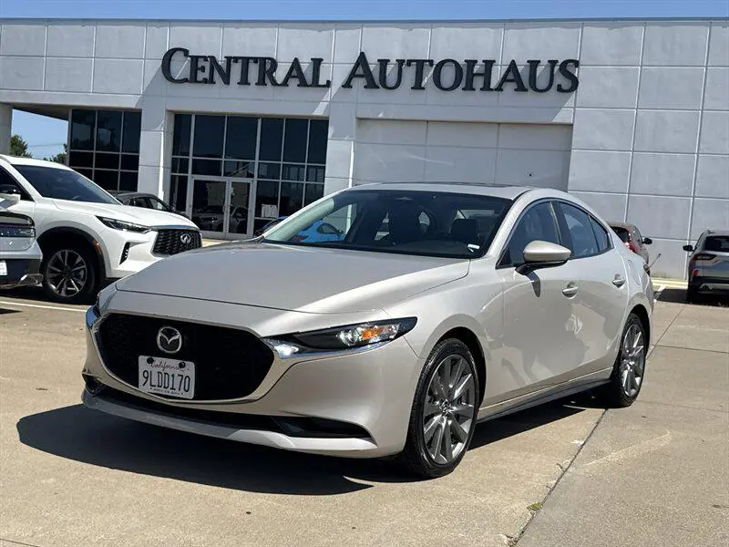 2024 Mazda Mazda3 S Preferred Package