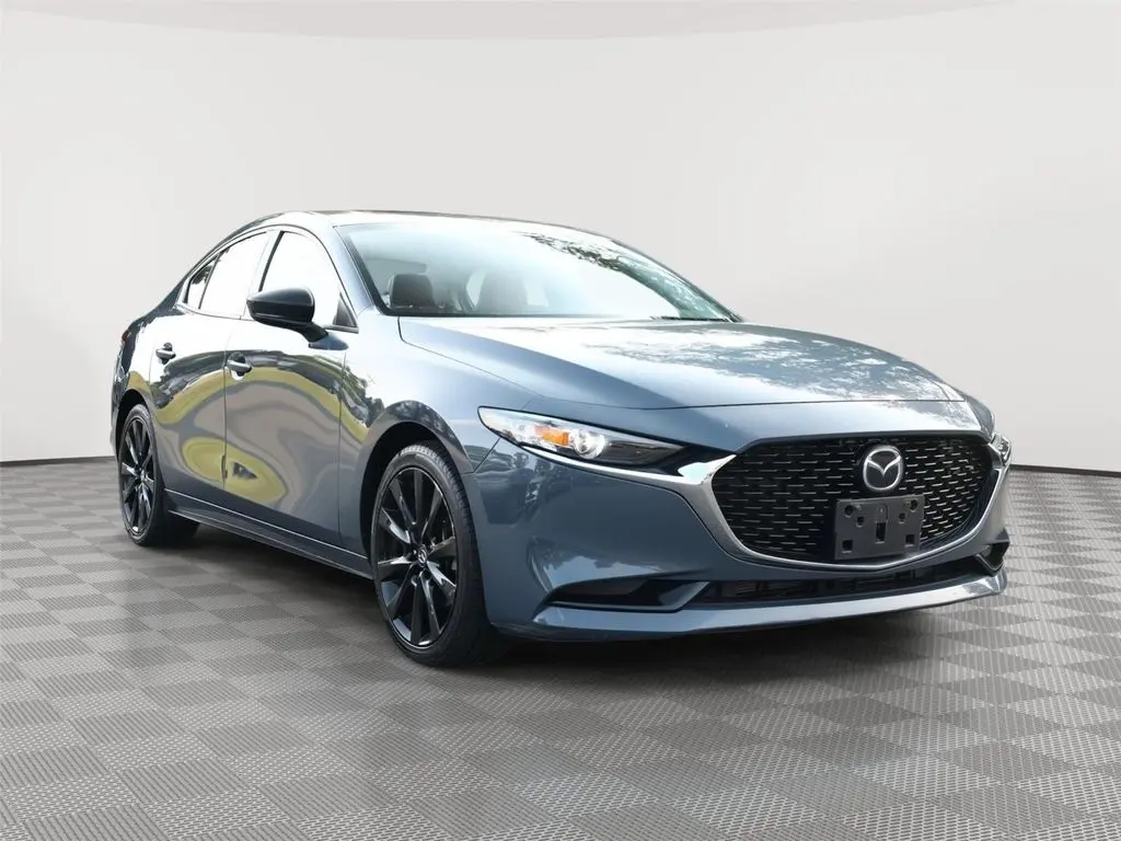 2024 Mazda Mazda3 S Carbon Edition
