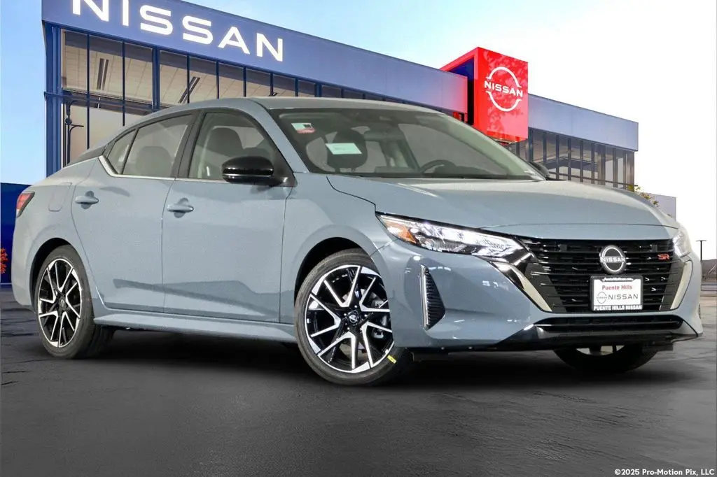 2025 Nissan Sentra SR