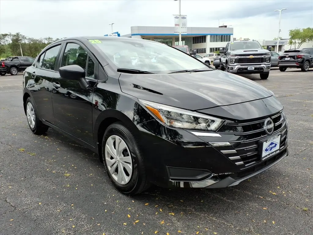 2025 Nissan Versa S