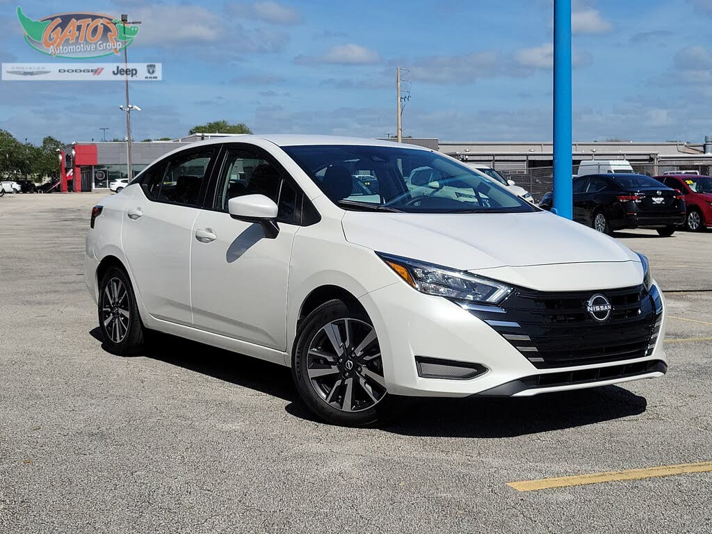 2025 Nissan Versa SV