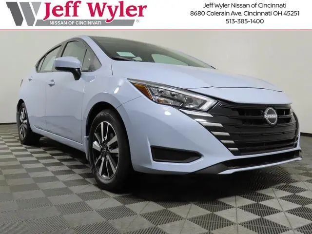 2025 Nissan Versa SV