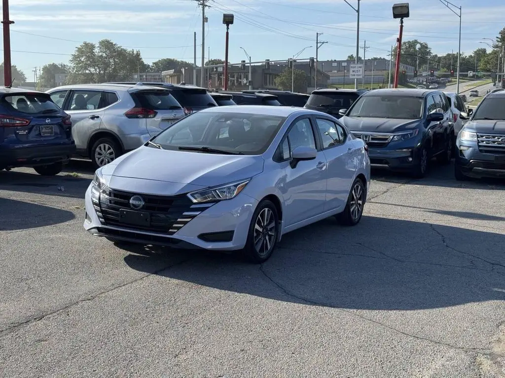 2024 Nissan Versa SV