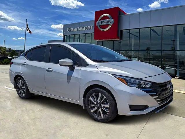 2025 Nissan Versa SV