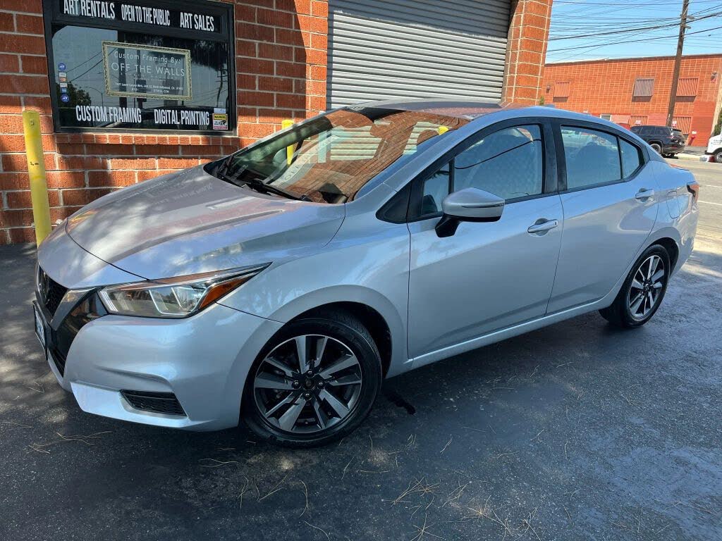 2021 Nissan Versa SV