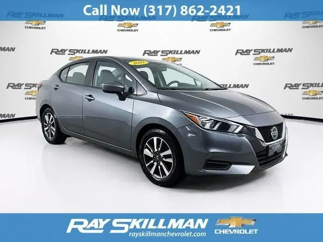 2022 Nissan Versa SV