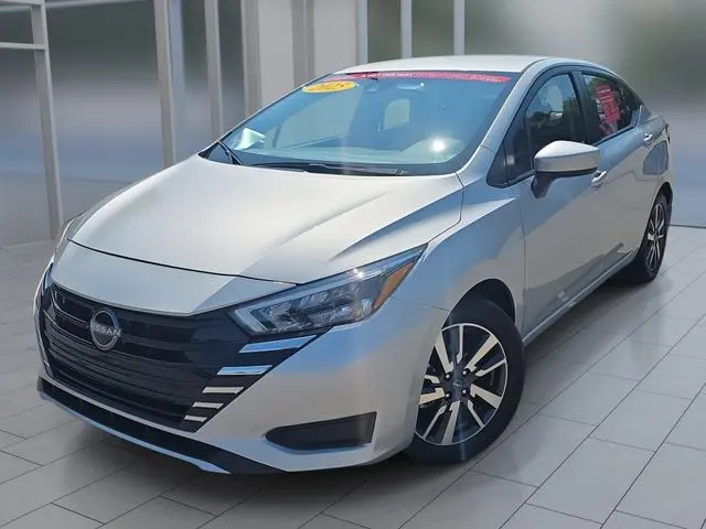 2025 Nissan Versa SV