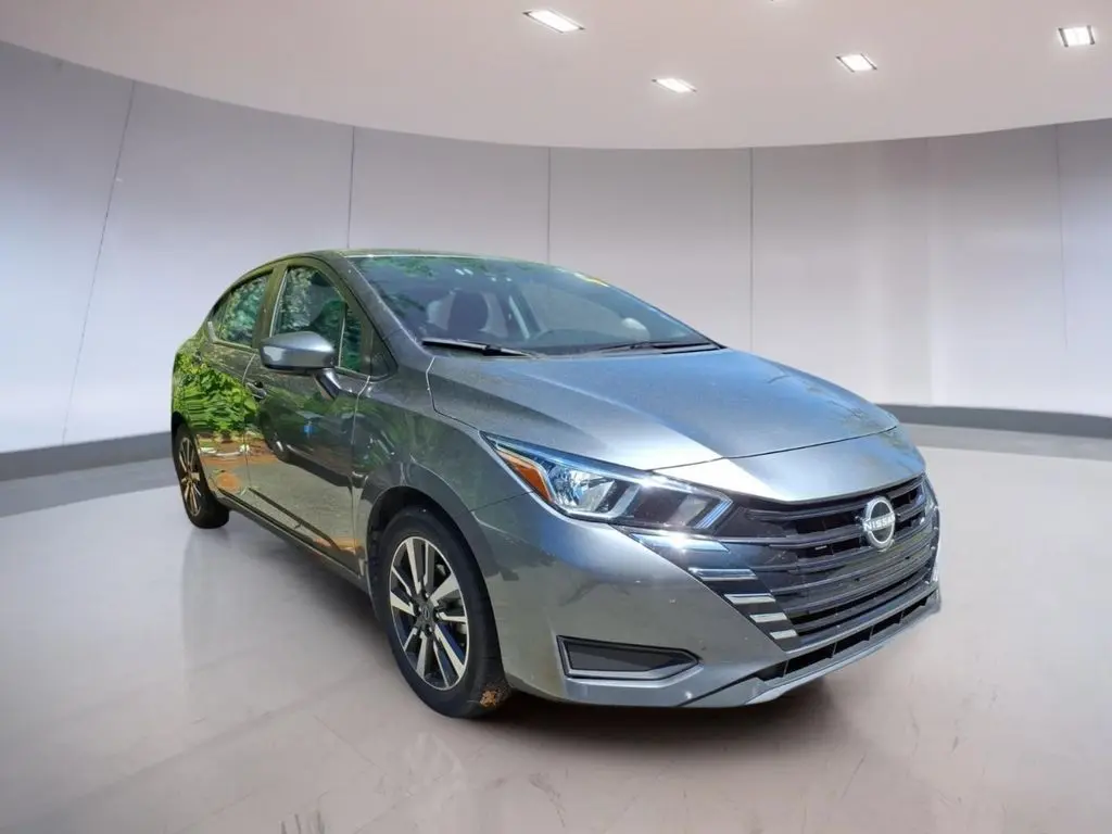 2024 Nissan Versa SV