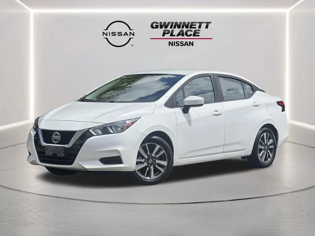 2022 Nissan Versa SV