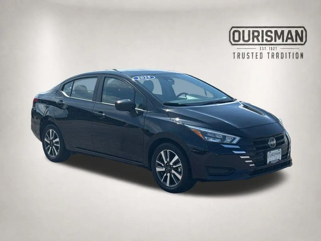 2025 Nissan Versa SV