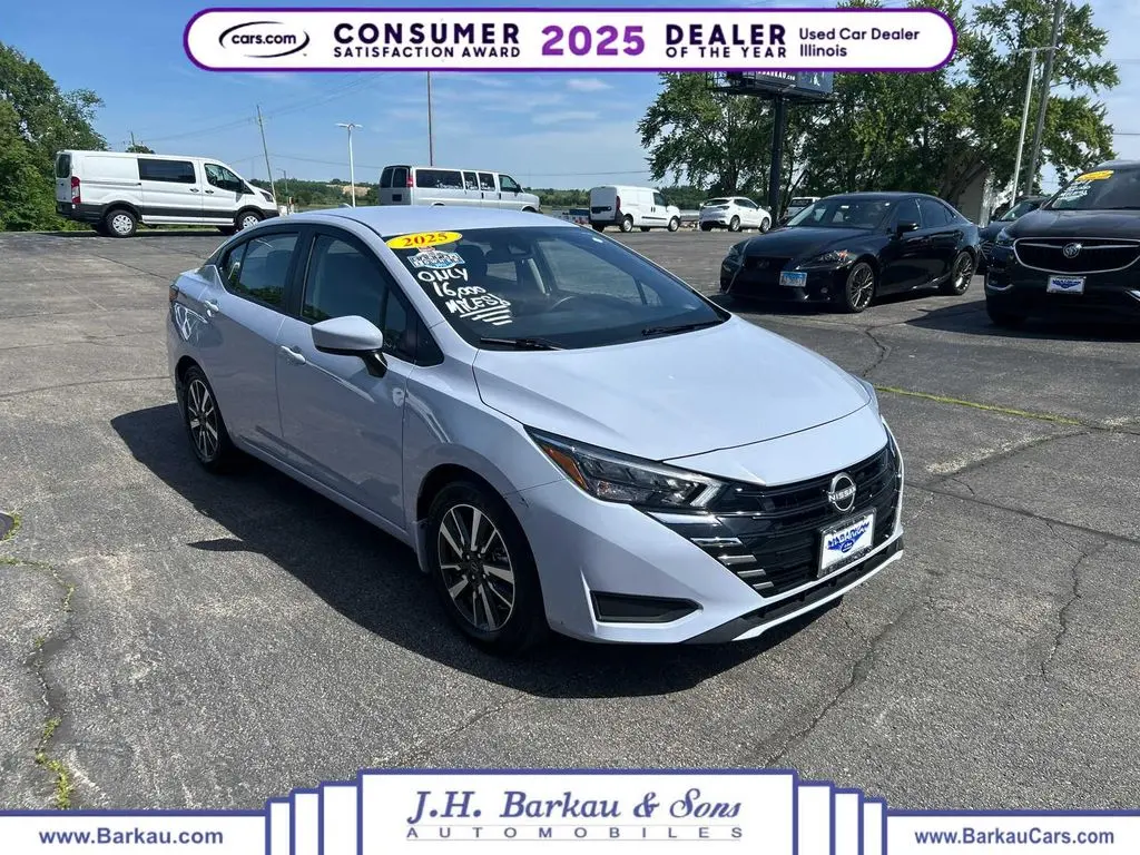 2025 Nissan Versa SV