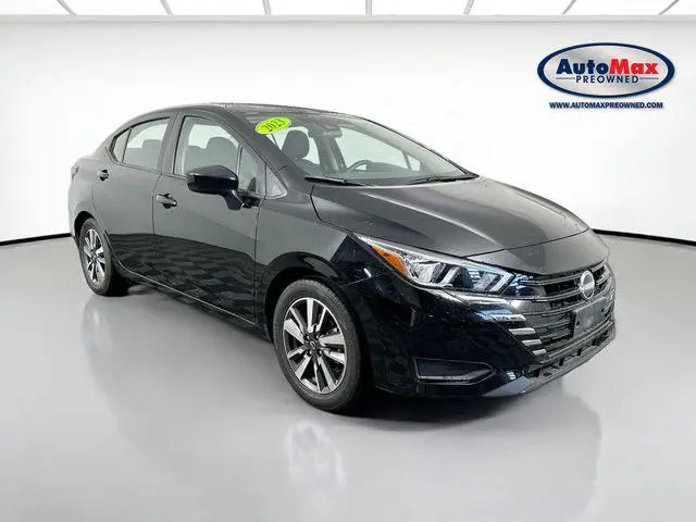 2023 Nissan Versa SV