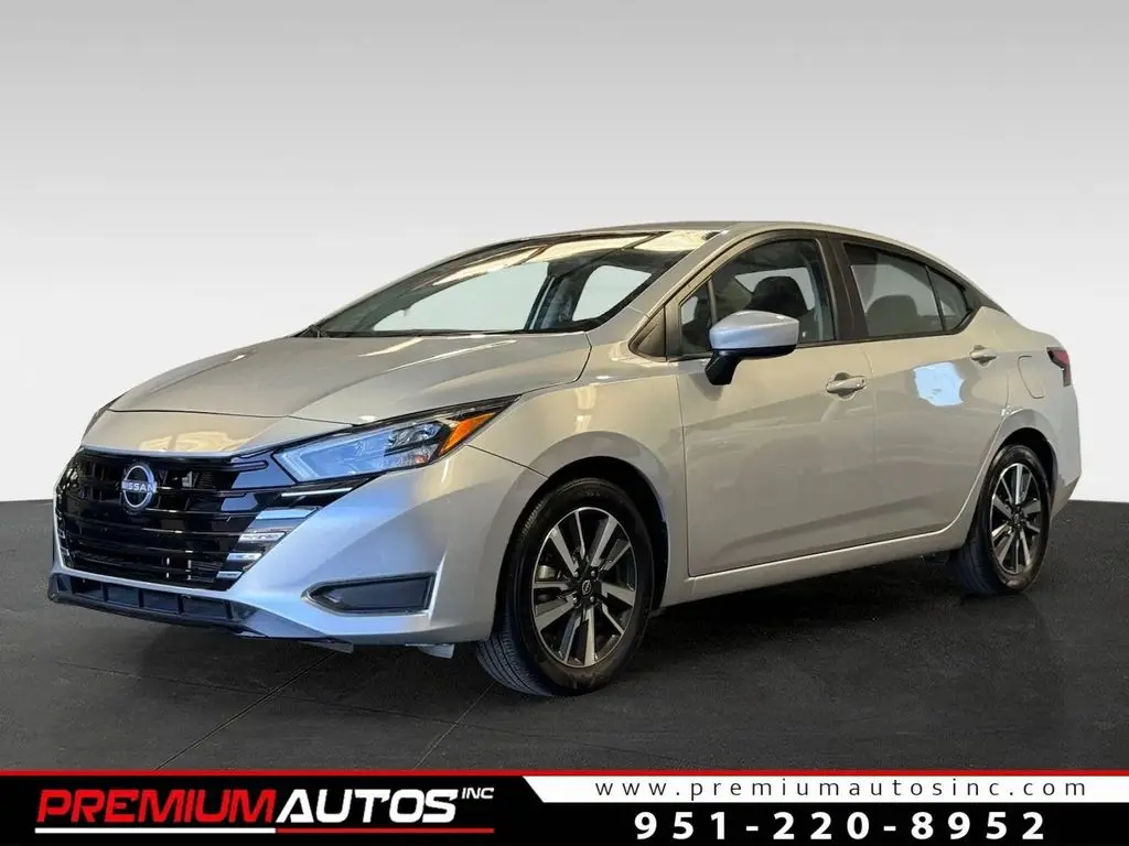 2025 Nissan Versa SV