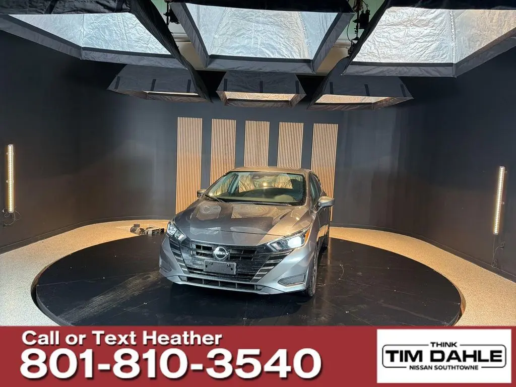 2024 Nissan Versa SV