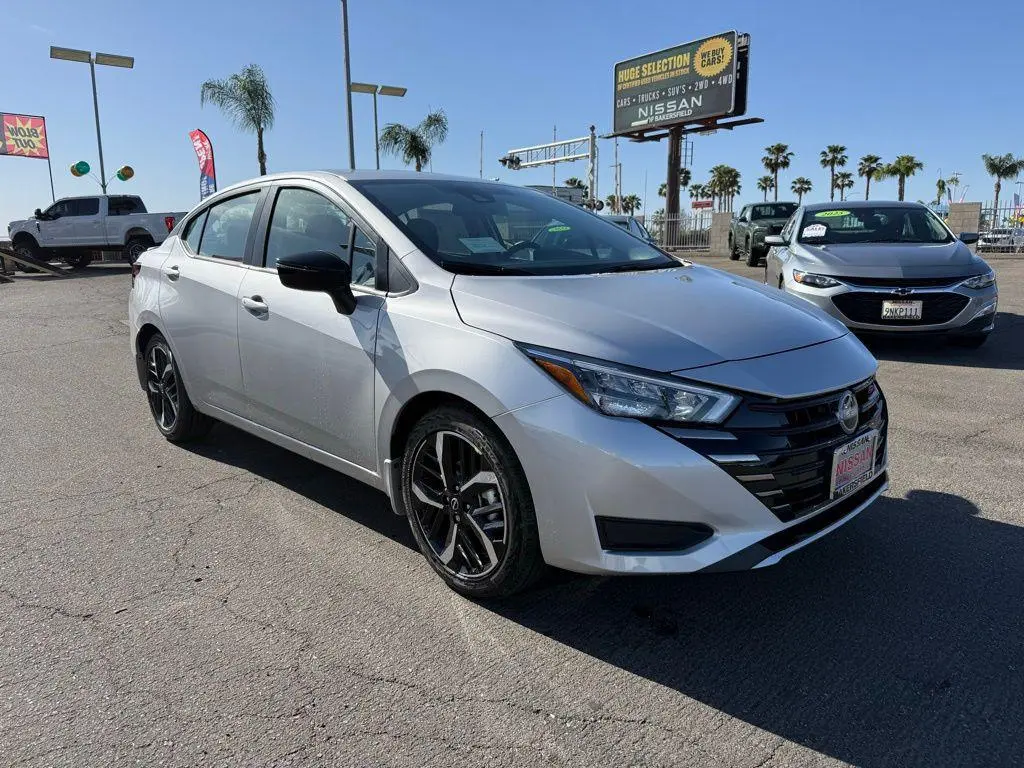 2025 Nissan Versa 1.6 S