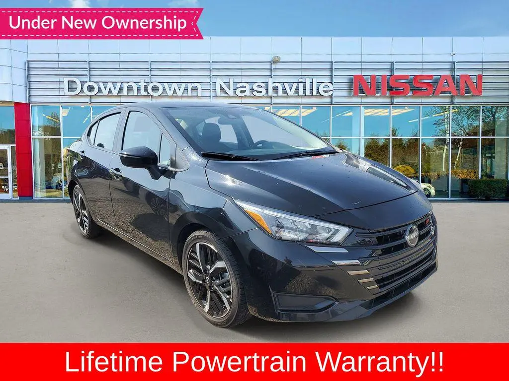 2024 Nissan Versa SR