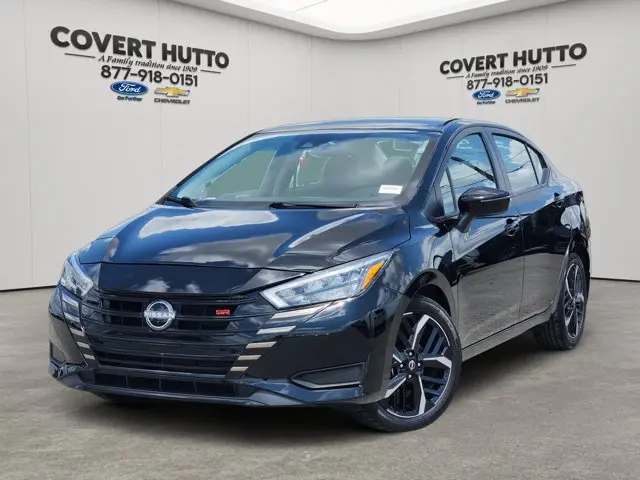 2025 Nissan Versa SR