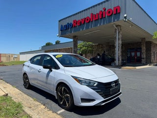 2024 Nissan Versa SR