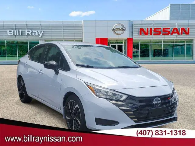 2025 Nissan Versa SR