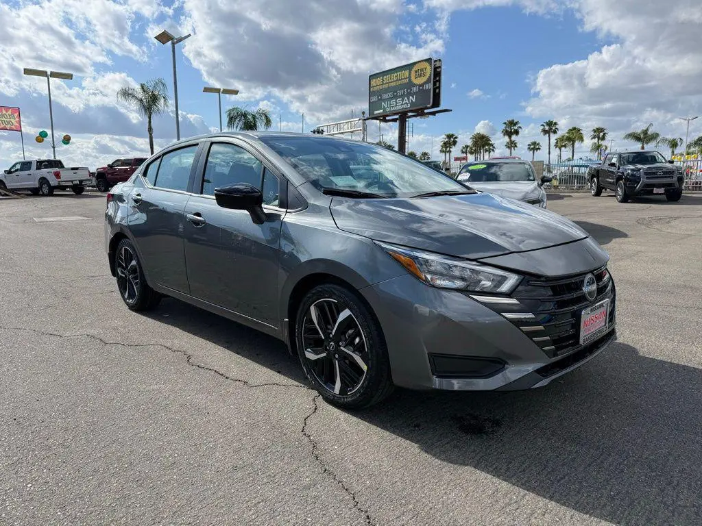 2025 Nissan Versa 1.6 S