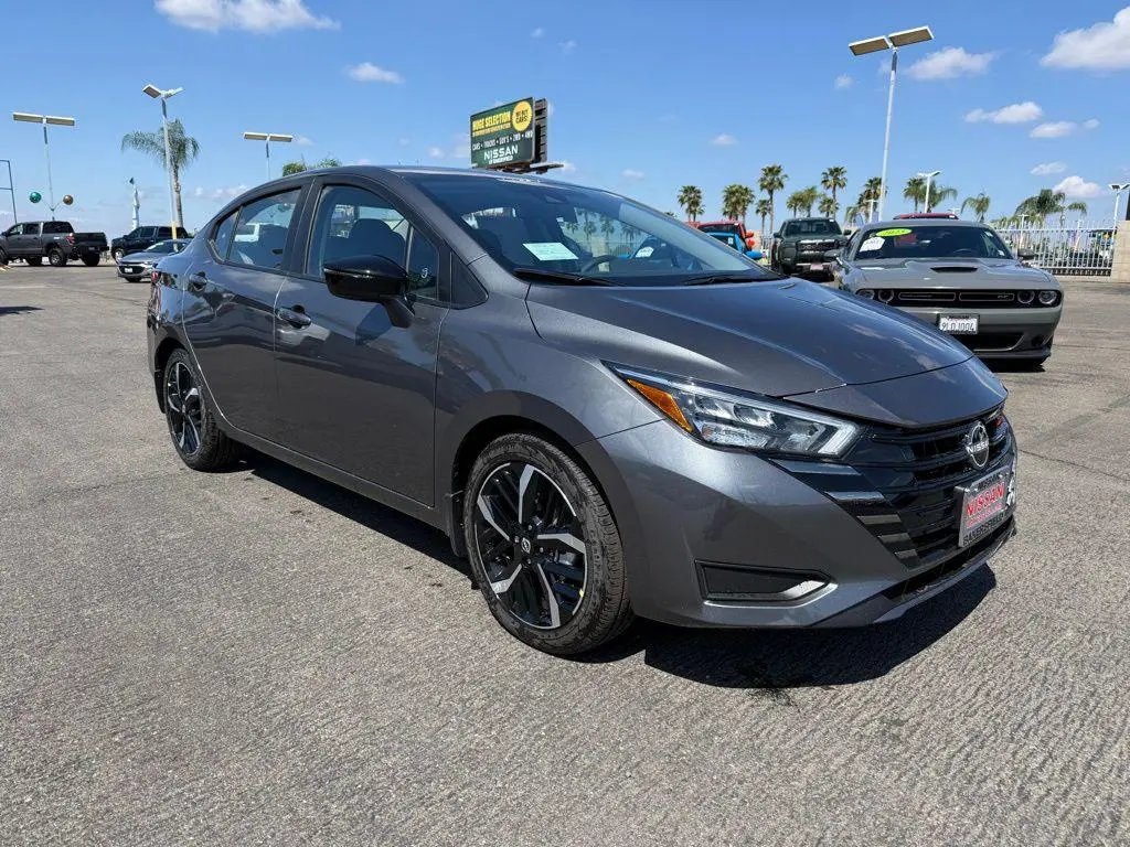 2025 Nissan Versa 1.6 S