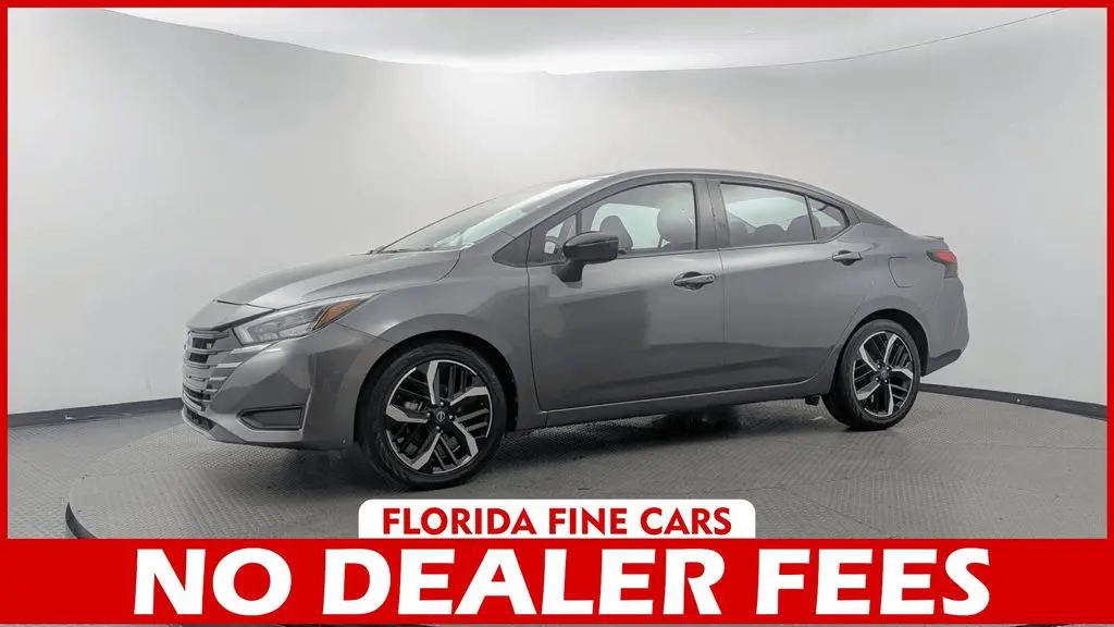 2025 Nissan Versa 1.6 SR