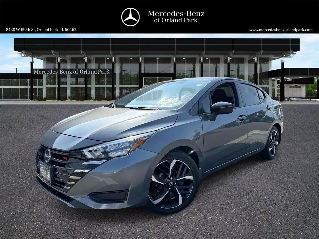 2024 Nissan Versa SR