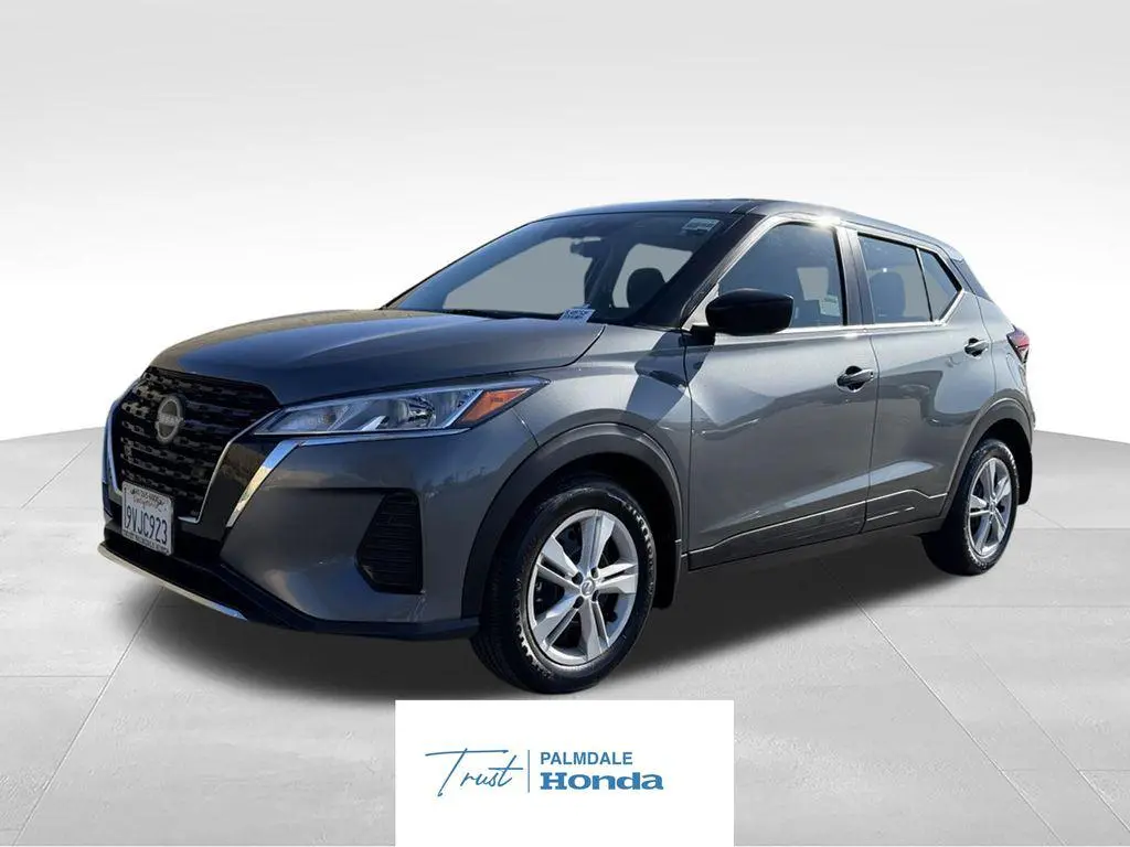 2025 Nissan Kicks Play S