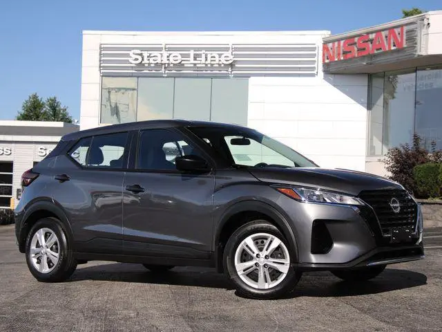 2025 Nissan Kicks Play S
