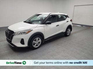 2022 Nissan Kicks SV