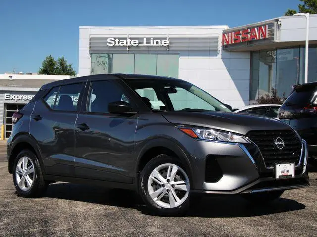 2025 Nissan Kicks Play S