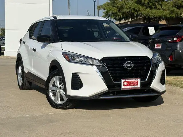 2024 Nissan Kicks S